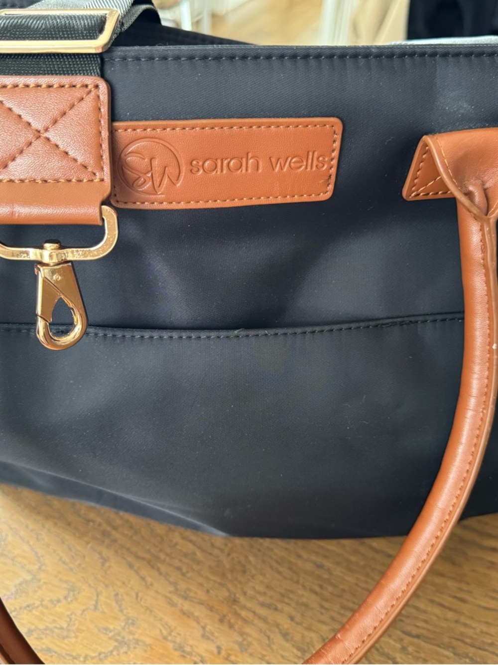 Sarah Wells Black and Tan Breastpump Tote